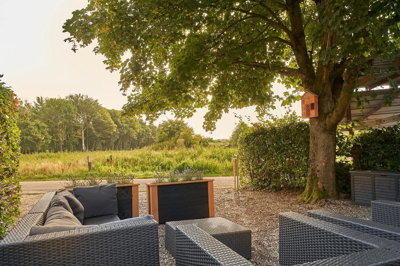 B B Huize Hooijer Bed & Breakfast Beekbergen Exterior photo